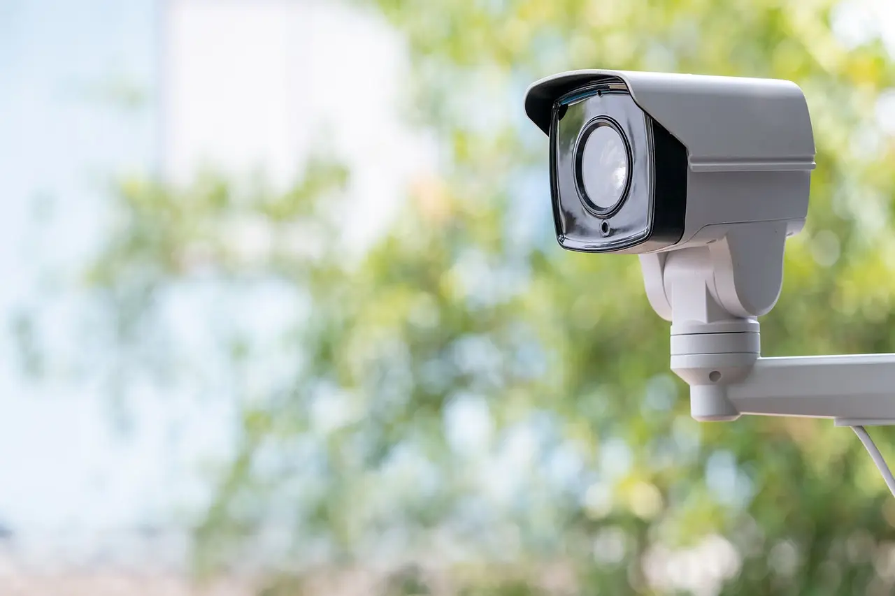 10 Rekomendasi CCTV Terbaik untuk Rumah 2026, Aman dan Terjangkau